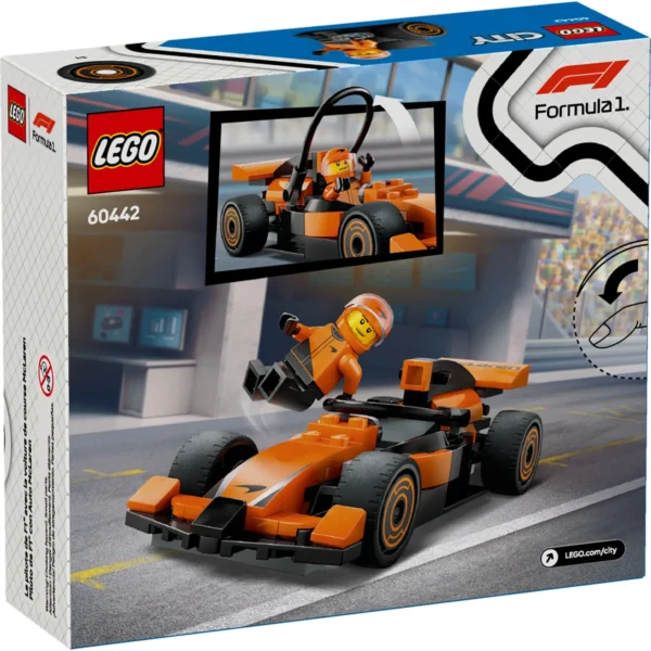 PILOTO DE F1 COM CARRO DE CORRIDA MCLAREN - Imagem 2